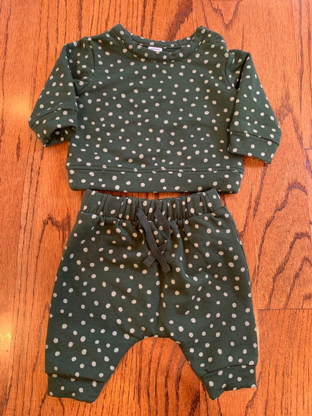 Nordstrom Polka Dot Christmas Holiday Matching Sweatsuit Set | Green | 3 months